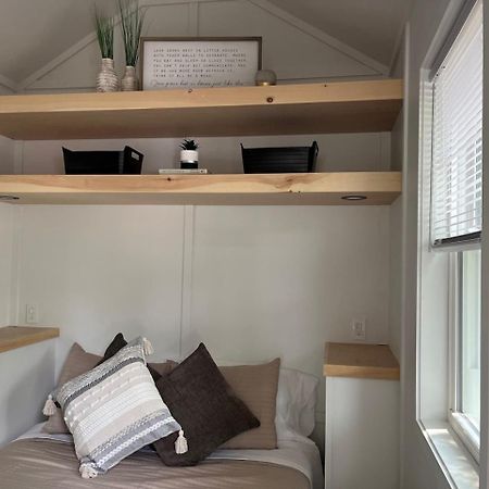 The Tiny Getaway Home Elizabethtown Exterior foto